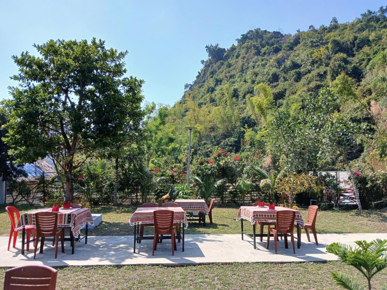 Catba Papillon Garden Bungalows & Resort Hien Hao Buitenkant foto